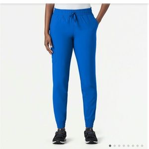 Jaanuu scrub joggers